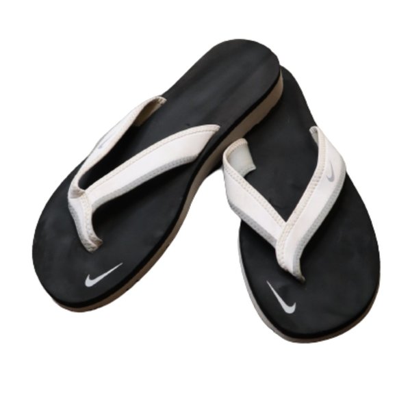 womens nike flip flops size 6